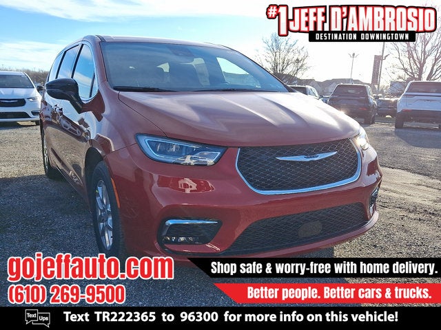 2026 Chrysler Pacifica Select