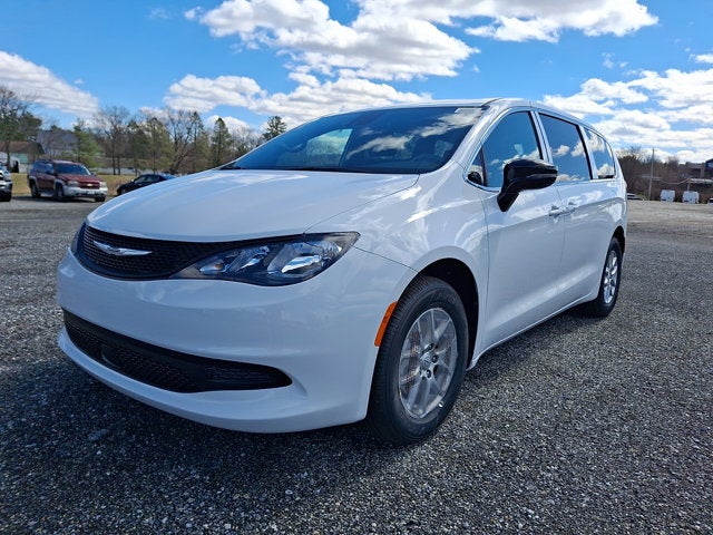 2026 Chrysler Voyager LX