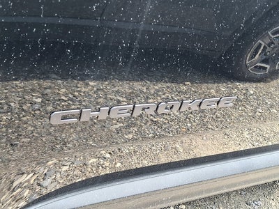 2026 Jeep Cherokee Laredo