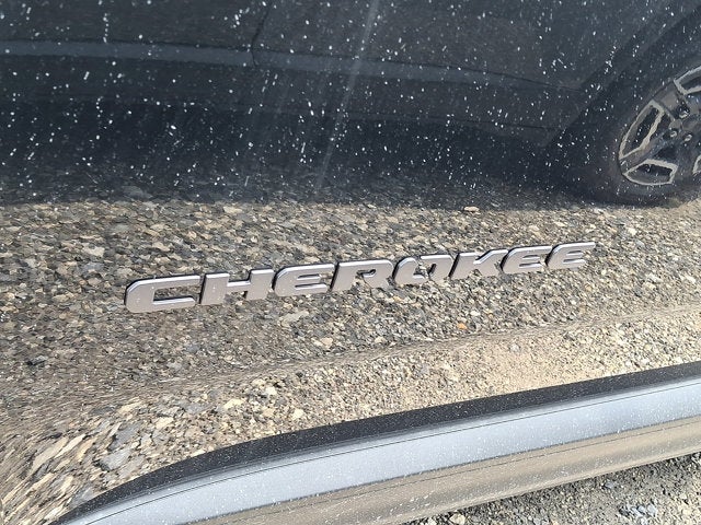 2026 Jeep Cherokee Laredo