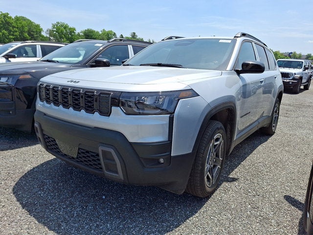 2026 Jeep Cherokee Laredo