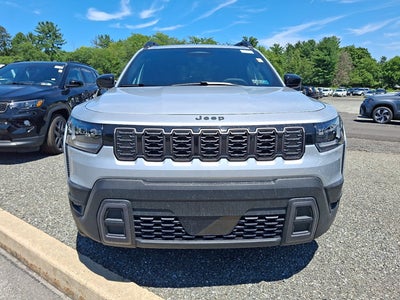 2026 Jeep Cherokee Laredo