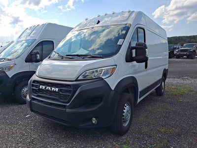 2026 RAM ProMaster Cargo Van Tradesman 2500 High Roof 136" WB w/Pass Seat