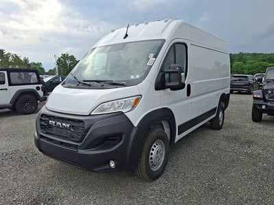 2026 RAM ProMaster Cargo Van Tradesman 2500 High Roof 136" WB w/Pass Seat