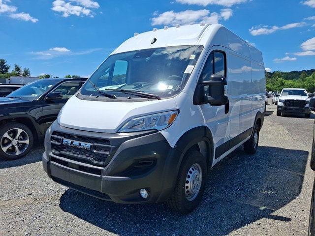 2026 RAM ProMaster Cargo Van Tradesman 2500 High Roof 136" WB w/Pass Seat