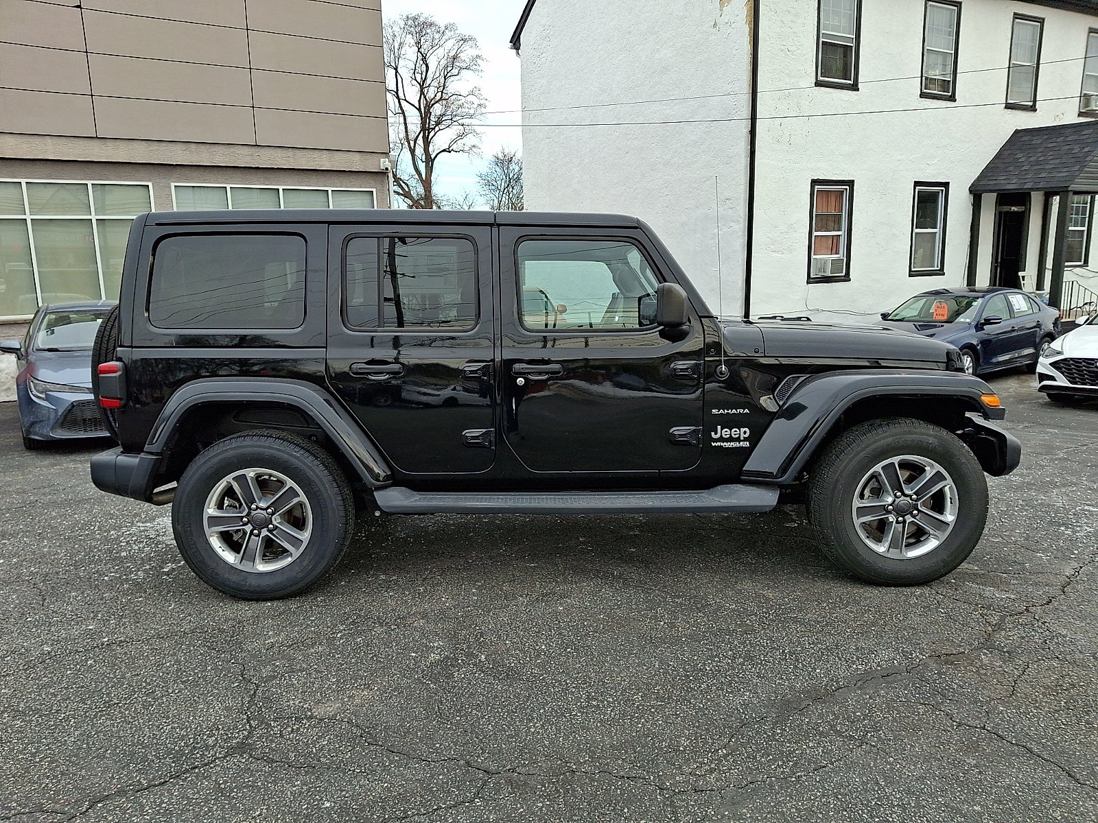2018 Jeep All-New Wrangler Unlimited Sahara 4x4