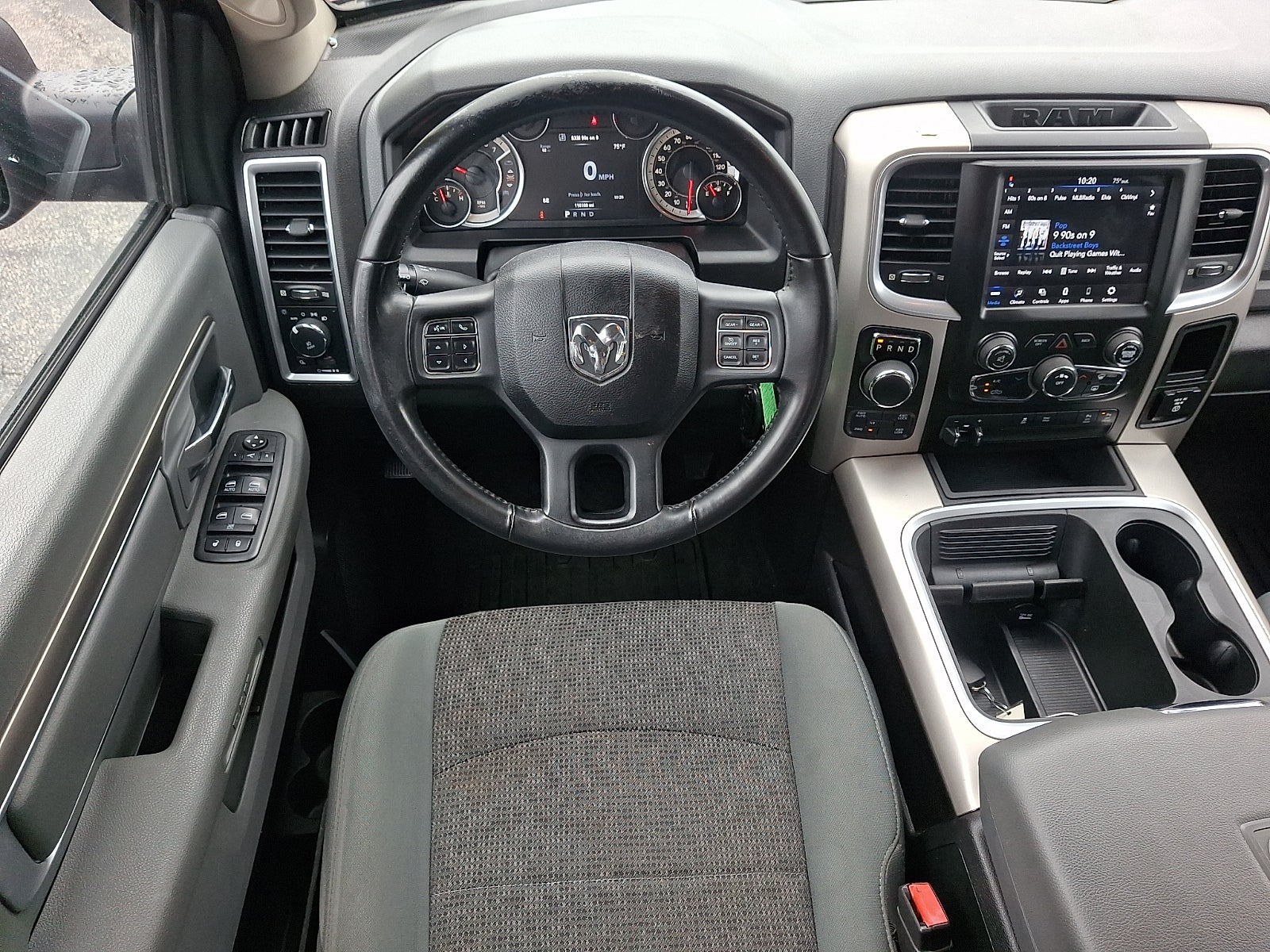 2018 RAM 1500 Big Horn Crew Cab 4x4 5'7" Box