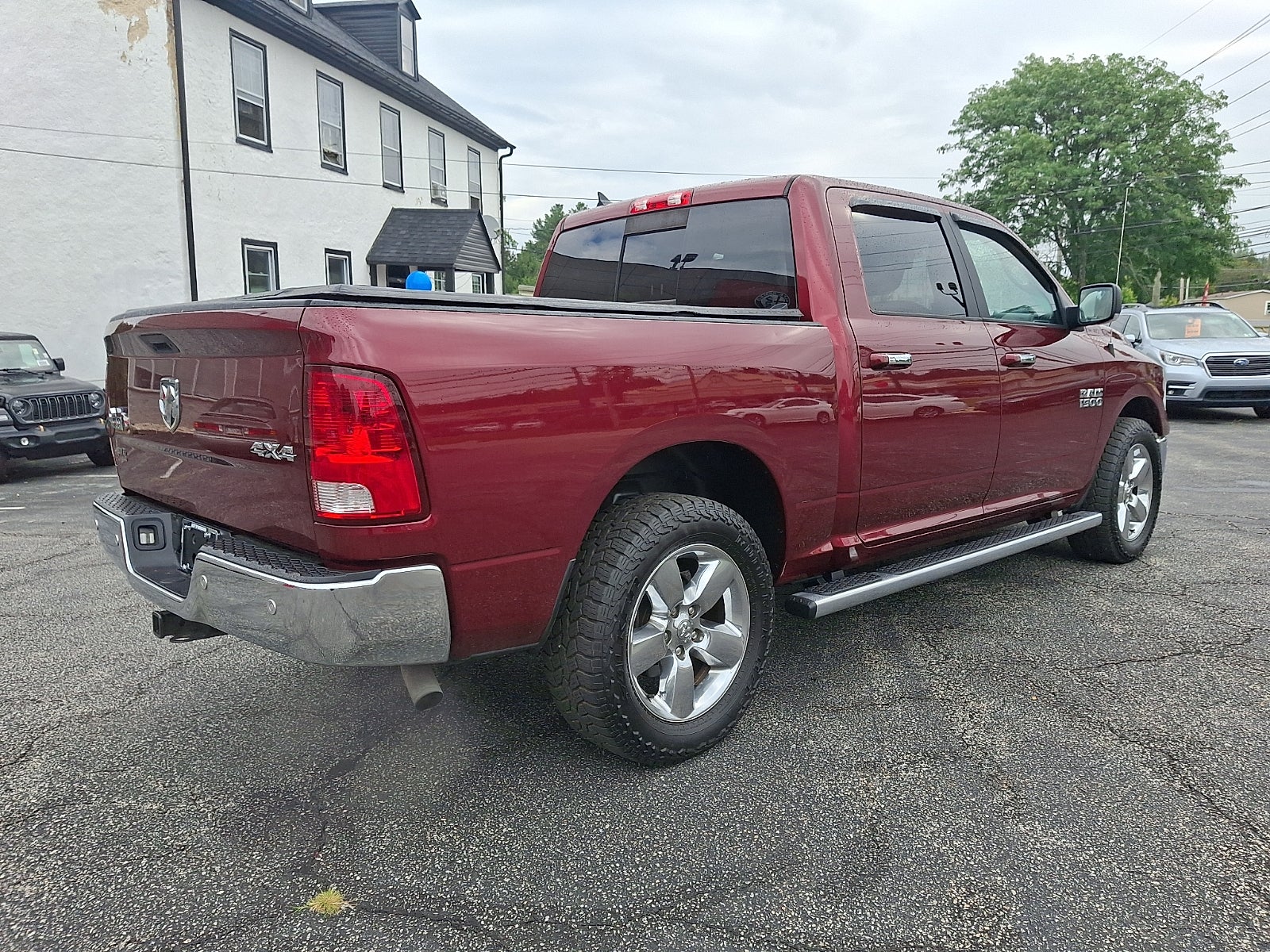 2018 RAM 1500 Big Horn Crew Cab 4x4 5'7" Box