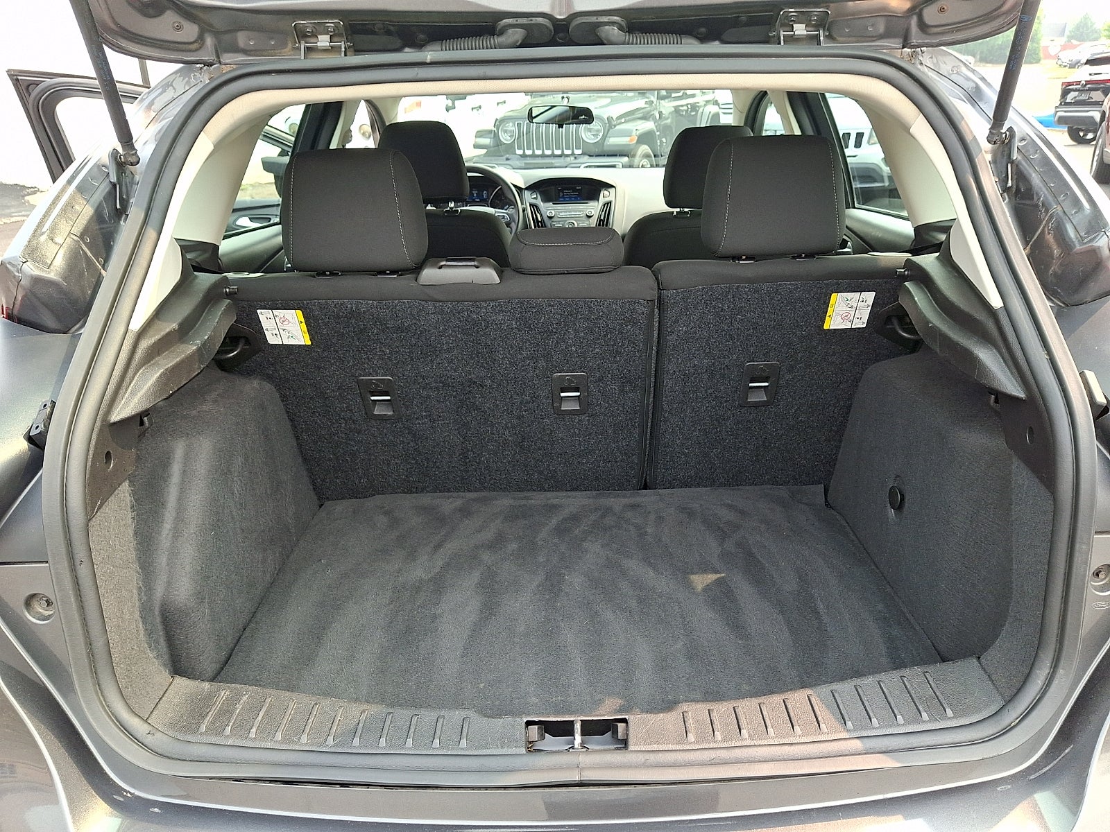 2017 Ford Focus SE