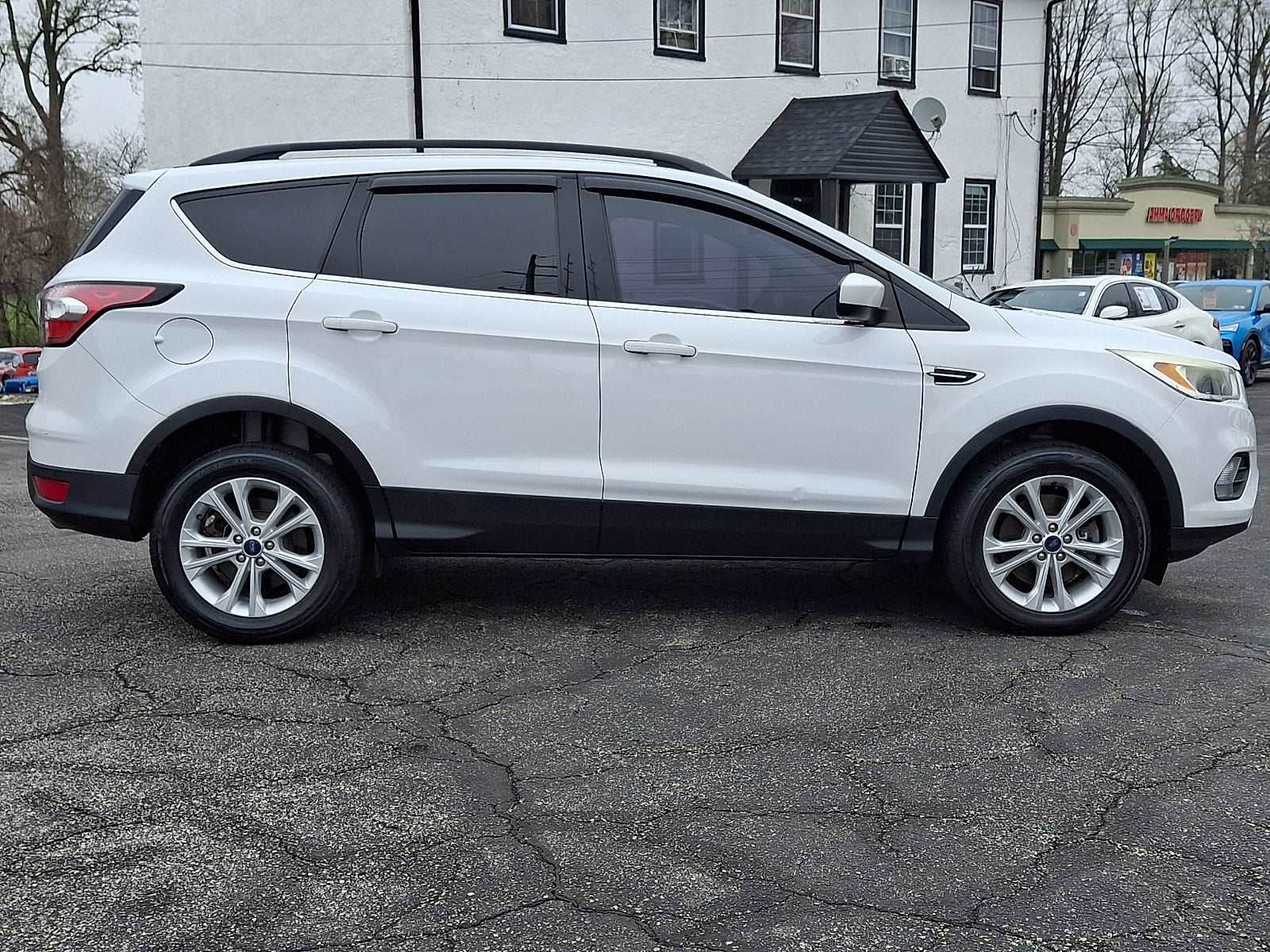 2018 Ford Escape SE