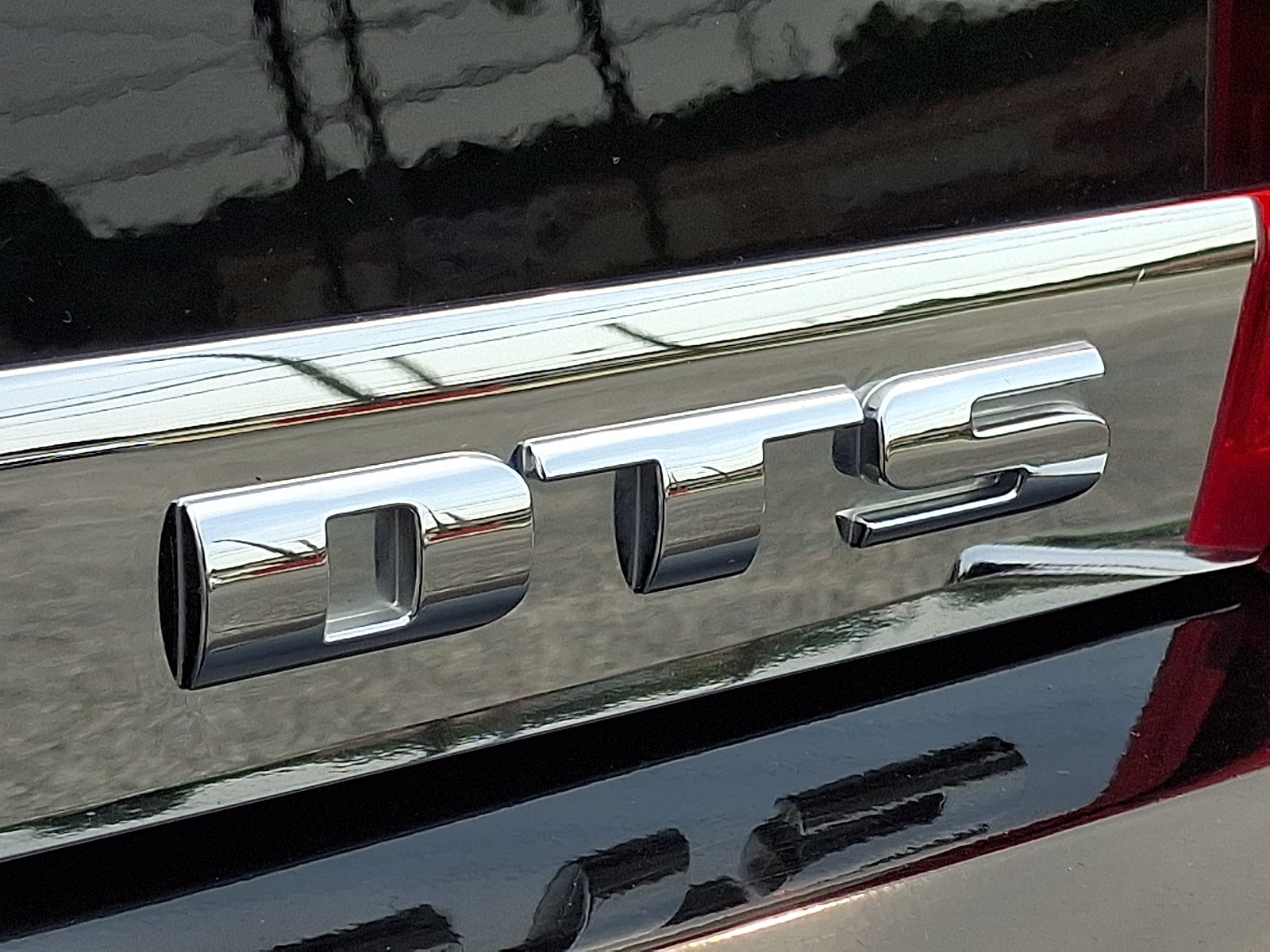 2009 Cadillac DTS Professional Limousine