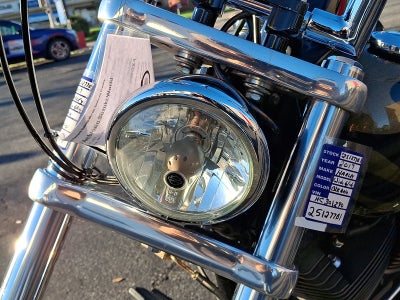 2017 Harley-Davidson Dyna Wide Glide Base