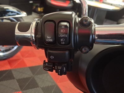 2011 Harley-Davidson Ultra Base