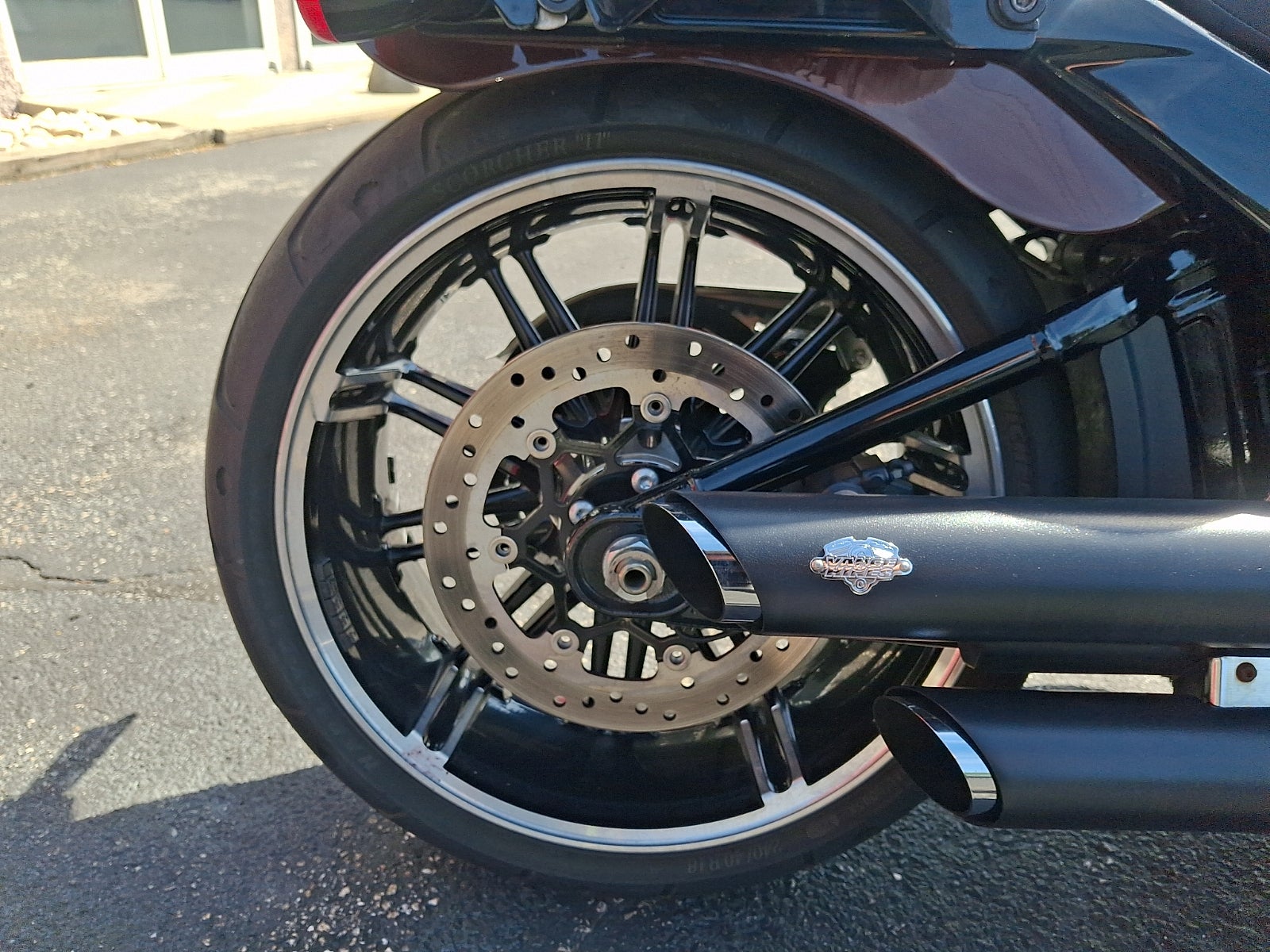 2018 Harley-Davidson FXBR Breakout Base