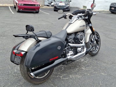 2018 Harley-Davidson FLSB SOFTAIL SPORT GLIDE