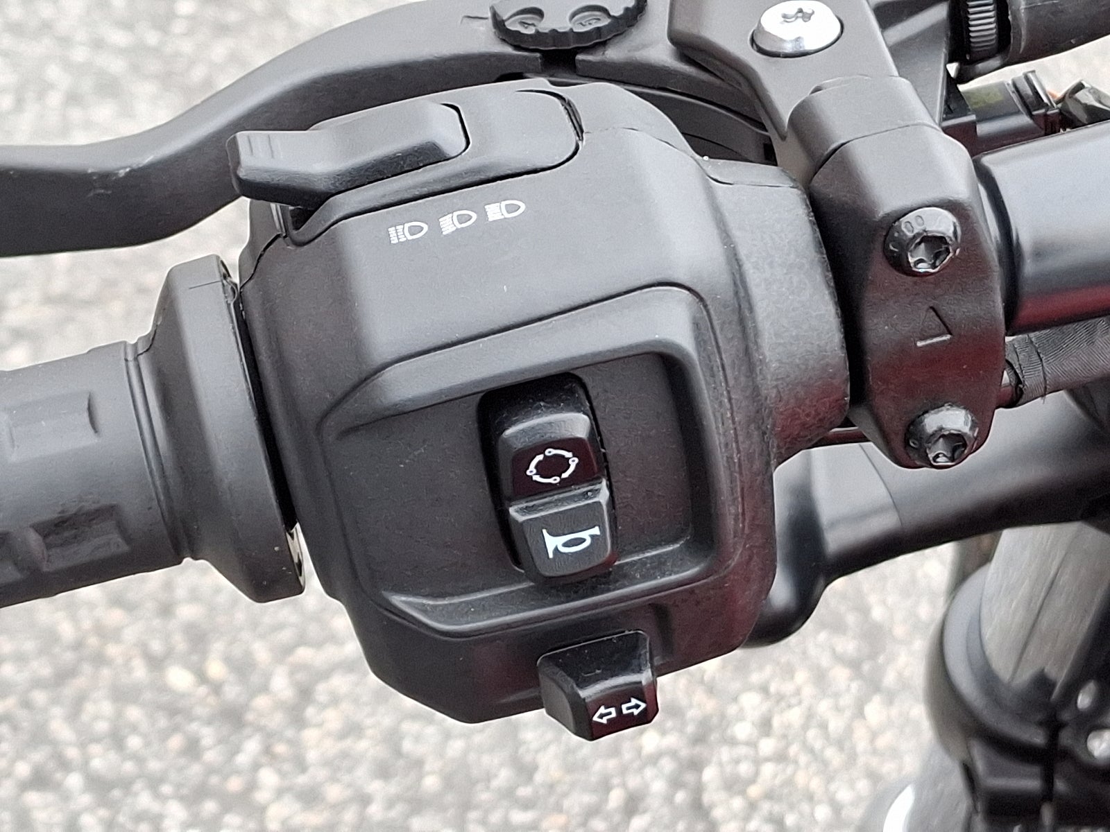 2023 Harley-Davidson RH 975 NIGHTSTER Base