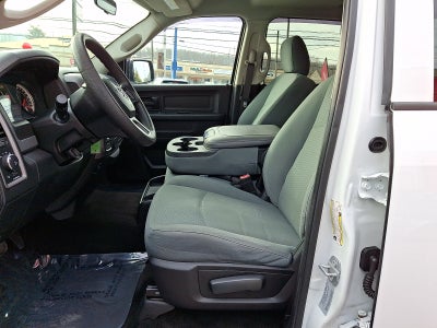 2017 RAM 1500 Express Crew Cab 4x4 5'7" Box