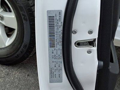 2017 RAM 1500 Express Crew Cab 4x4 5'7" Box