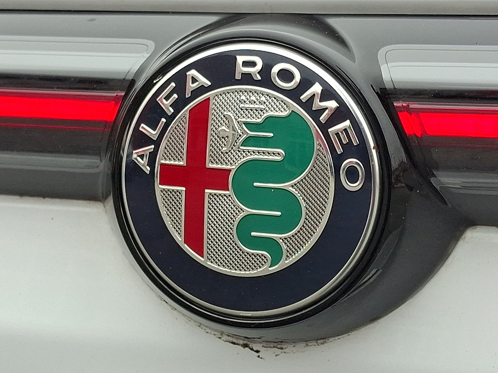 2024 Alfa Romeo Tonale Veloce EAWD