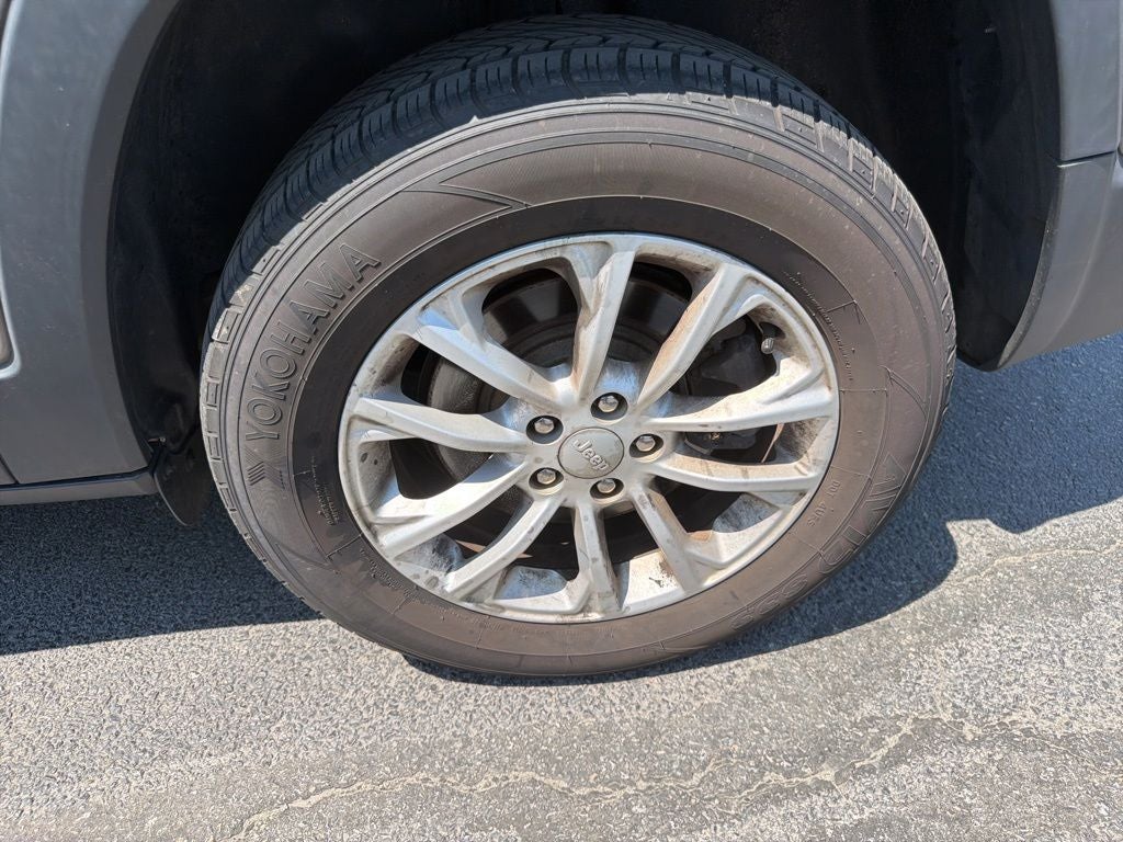 2019 Jeep Cherokee Latitude