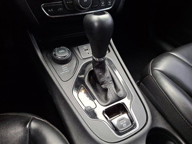 2021 Jeep Cherokee Altitude