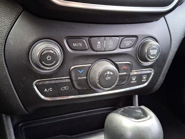 2021 Jeep Cherokee Altitude