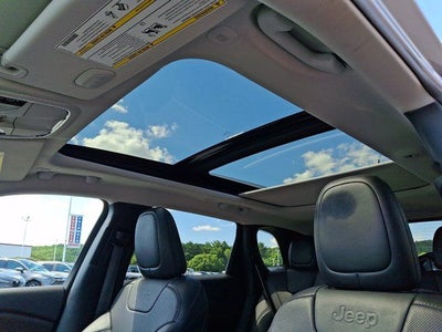 2021 Jeep Cherokee Latitude Lux