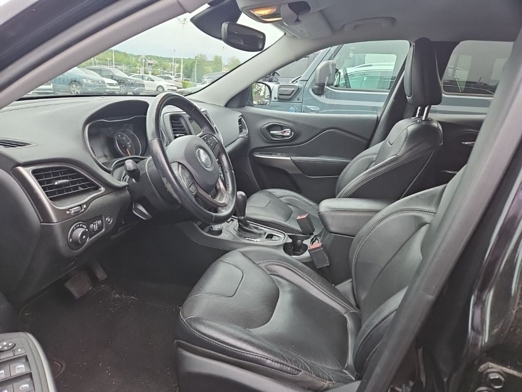 2021 Jeep Cherokee Latitude Lux