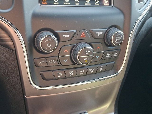 2019 Jeep Grand Cherokee Laredo