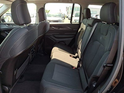 2023 Jeep Grand Cherokee Laredo X