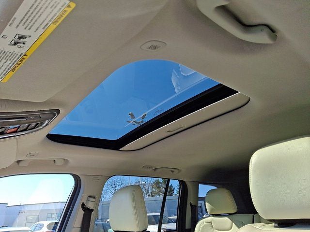 2022 Jeep Grand Cherokee Laredo