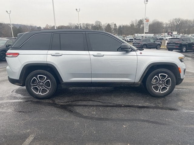 2022 Jeep Grand Cherokee Trailhawk
