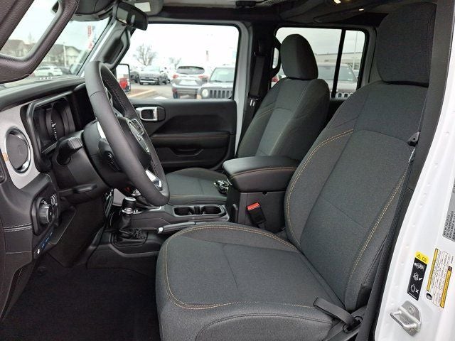 2025 Jeep Wrangler Sahara 4xe