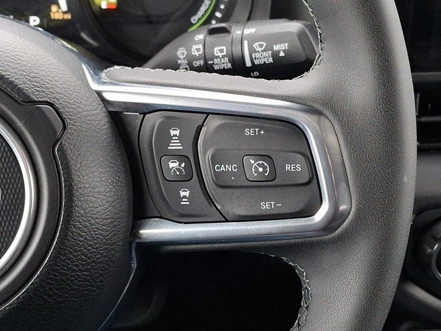 2025 Jeep Wrangler Sahara 4xe