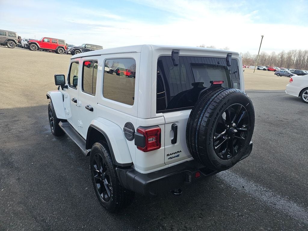 2025 Jeep Wrangler Sahara 4xe