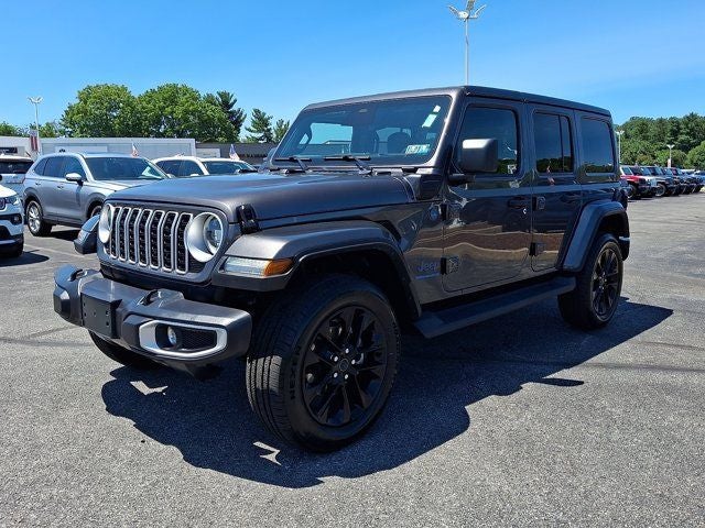 2025 Jeep Wrangler Sahara 4xe