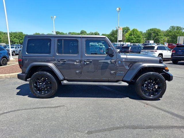 2025 Jeep Wrangler Sahara 4xe