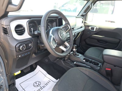 2025 Jeep Wrangler Sahara 4xe