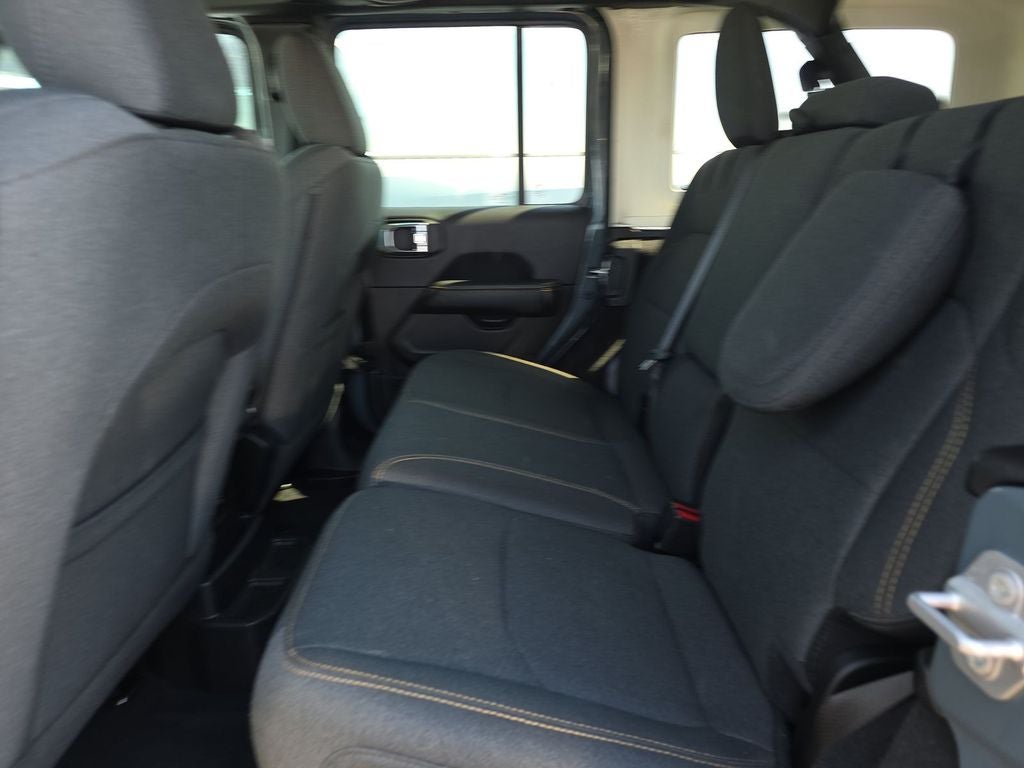 2025 Jeep Wrangler Sahara 4xe