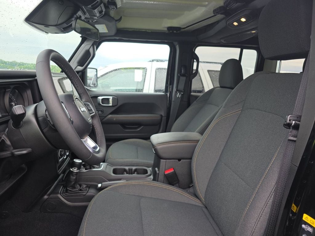 2025 Jeep Wrangler Sahara 4xe