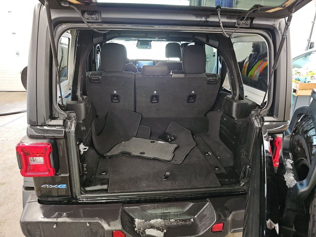 2025 Jeep Wrangler Rubicon 4xe