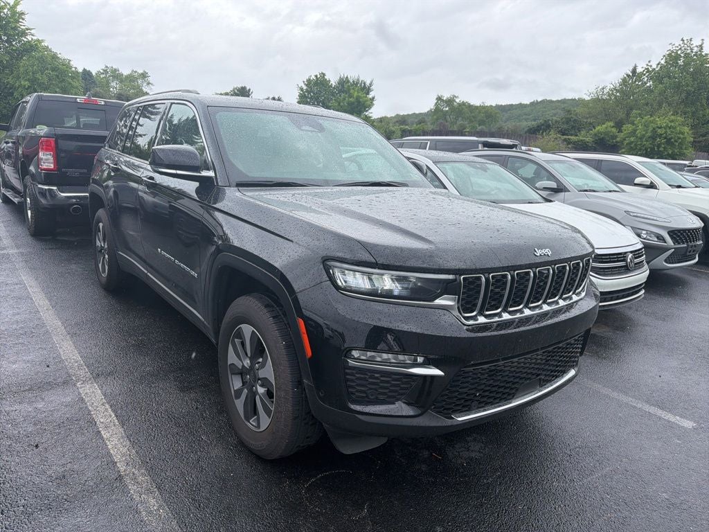 2022 Jeep Grand Cherokee 4xe 4x4's photo