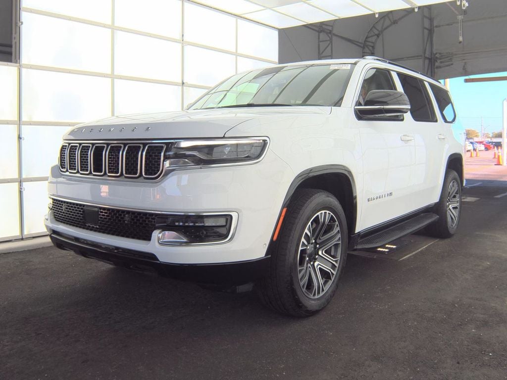 2024 Jeep Wagoneer Base