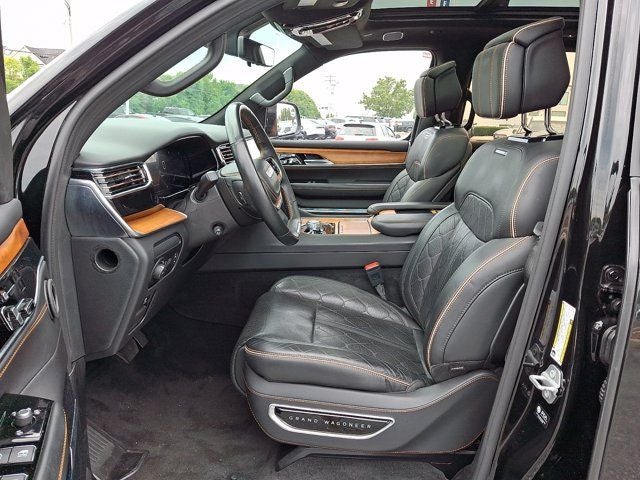 2022 Jeep Grand Wagoneer Series III