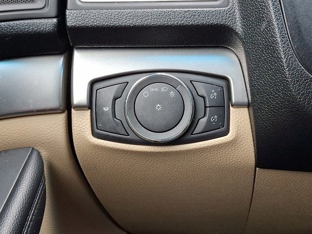 2016 Ford Explorer Base