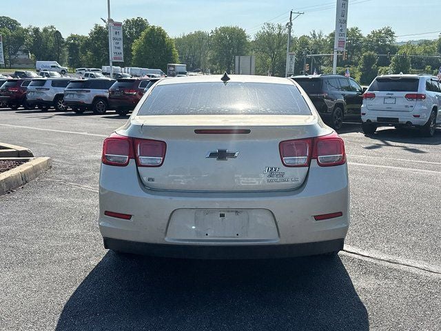 2015 Chevrolet Malibu LS 1FL