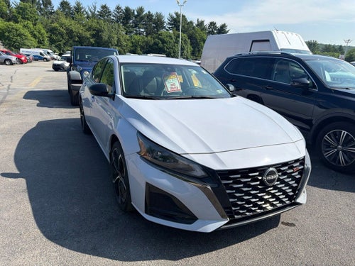 2023 Nissan Altima 2.5 SR