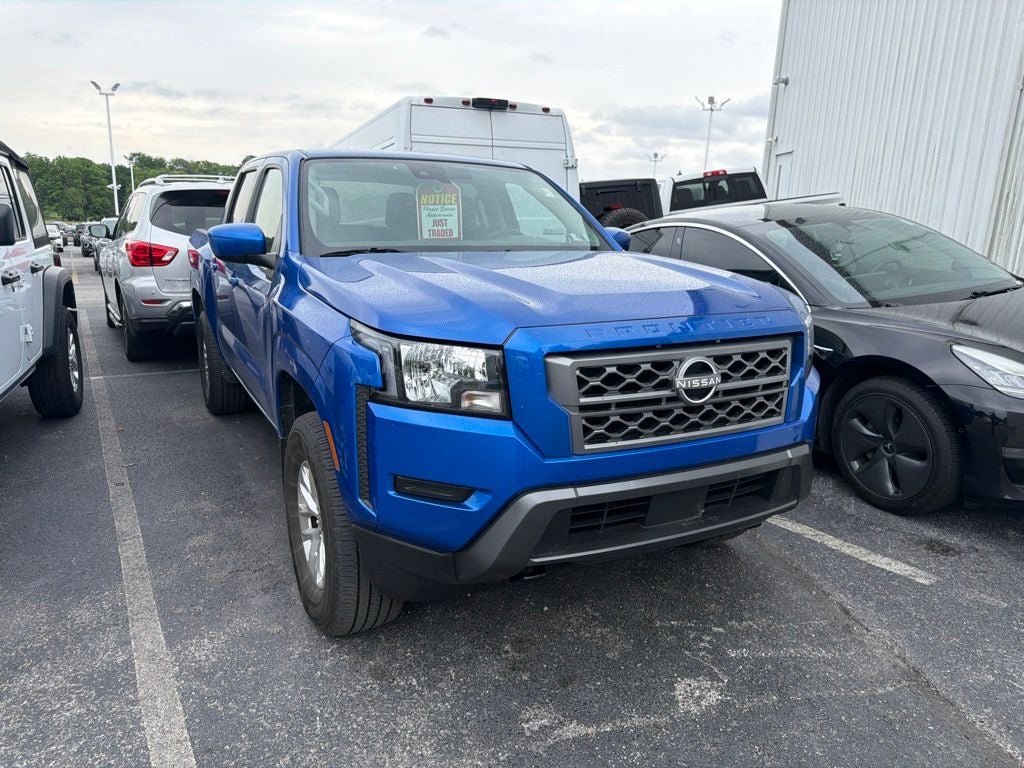 2024 Nissan Frontier SV