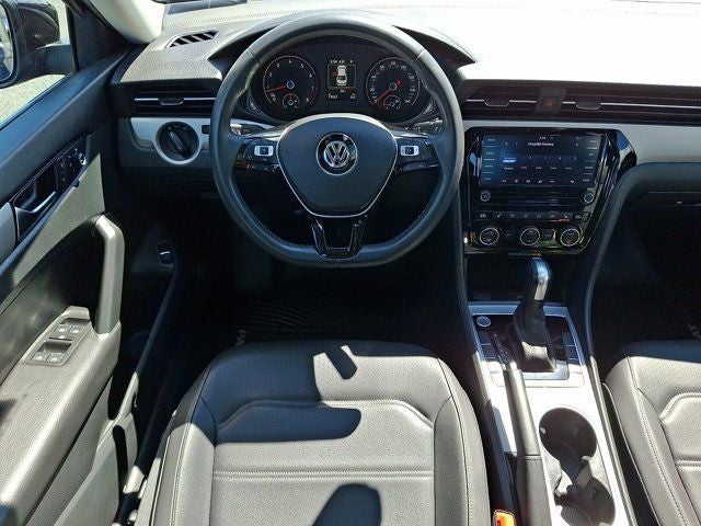 2022 Volkswagen Passat 2.0T SE