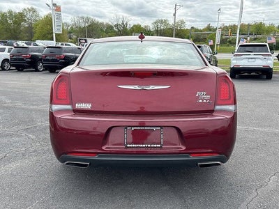 2019 Chrysler 300 S